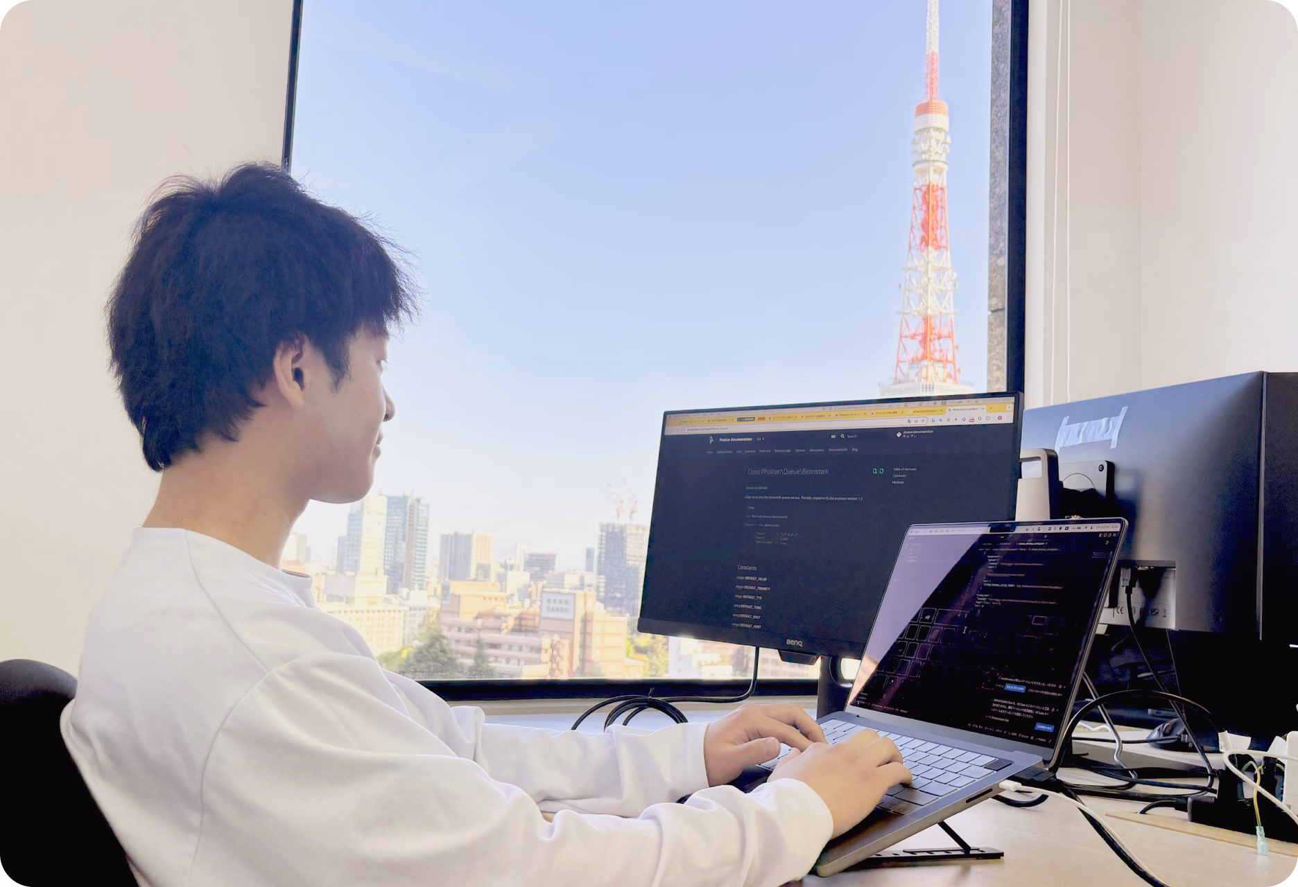 Office slideshow picture 1