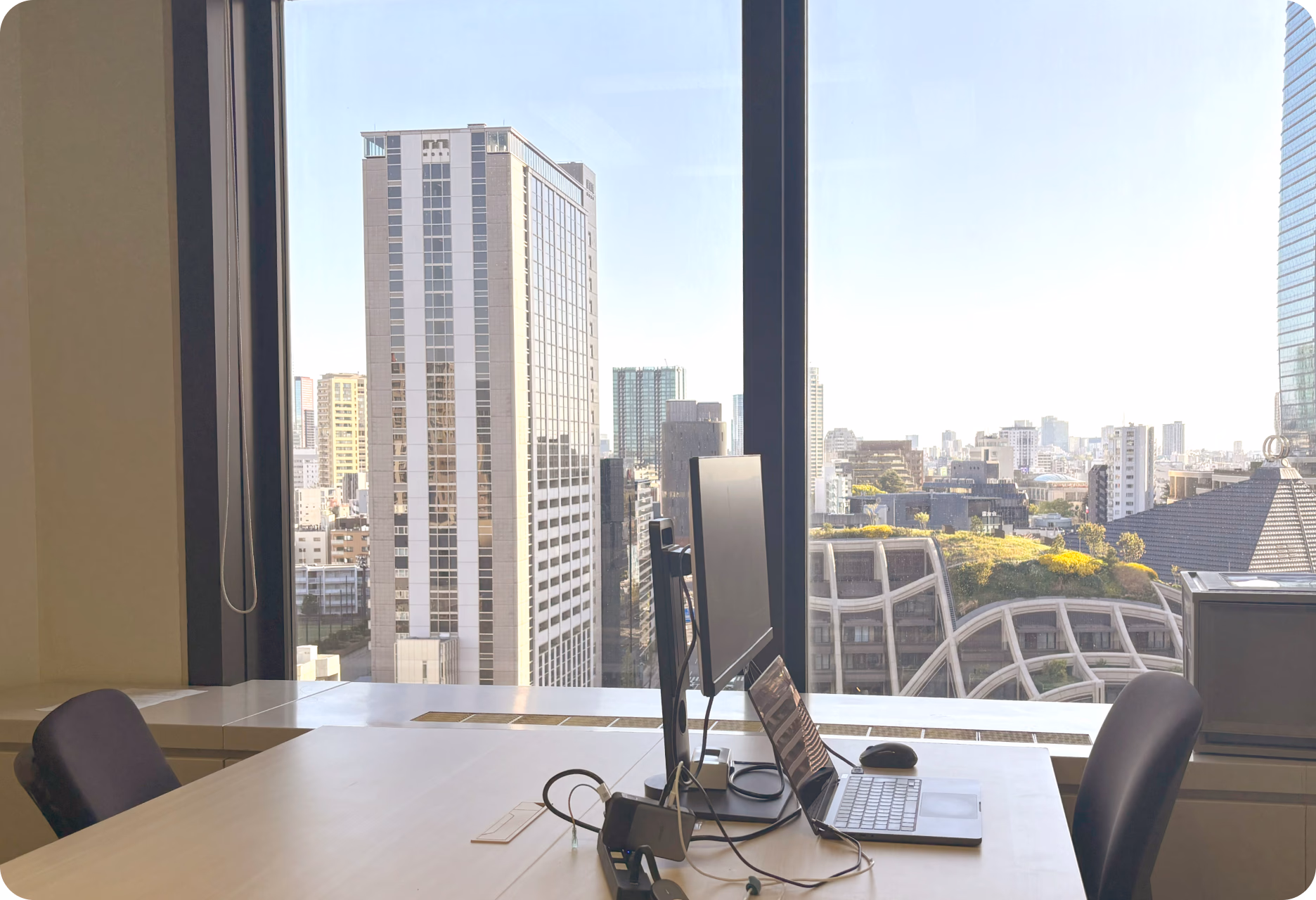 Office slideshow picture 4